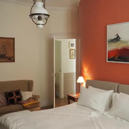 Le Cerisier Bed & Breakfast *