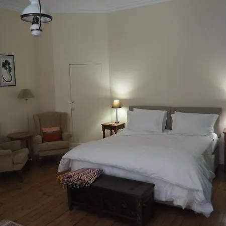 Le Cerisier Bed & Breakfast *
