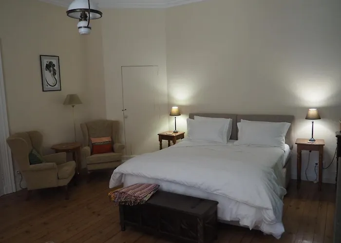 Le Cerisier Bed & Breakfast 3*